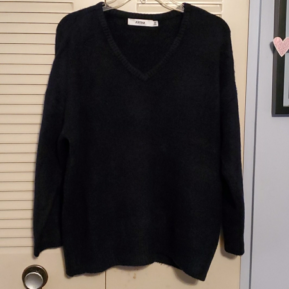 Dark blue sweater